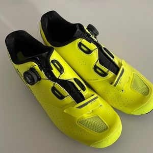Louis Garneau Bike Shoes. Like New size 41.5